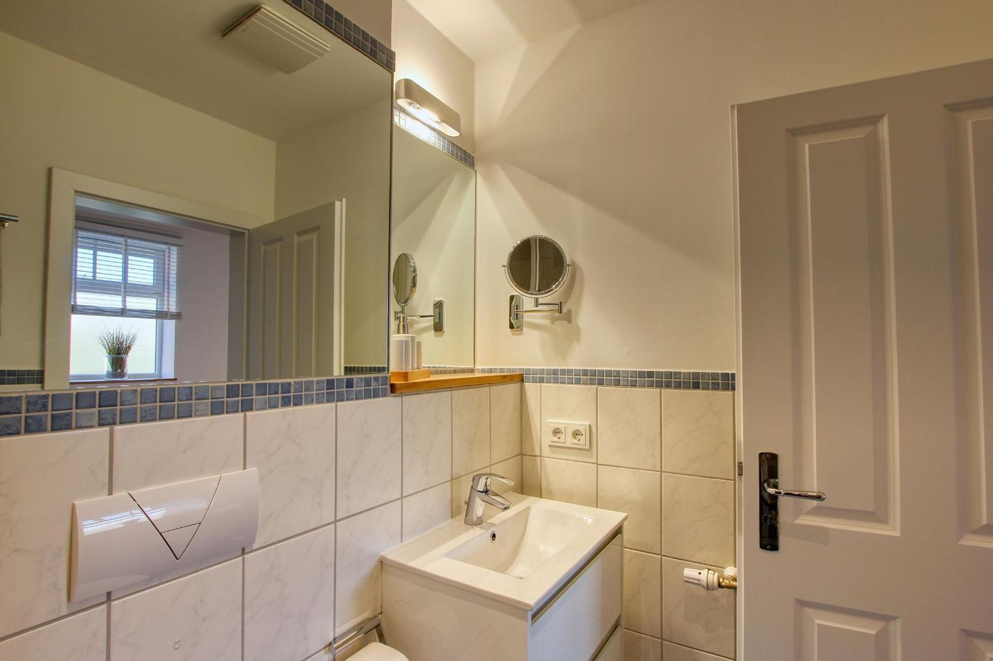 Landhaus Am Ufer - Wohnung 2 Heiligenhafen Zewnętrze zdjęcie